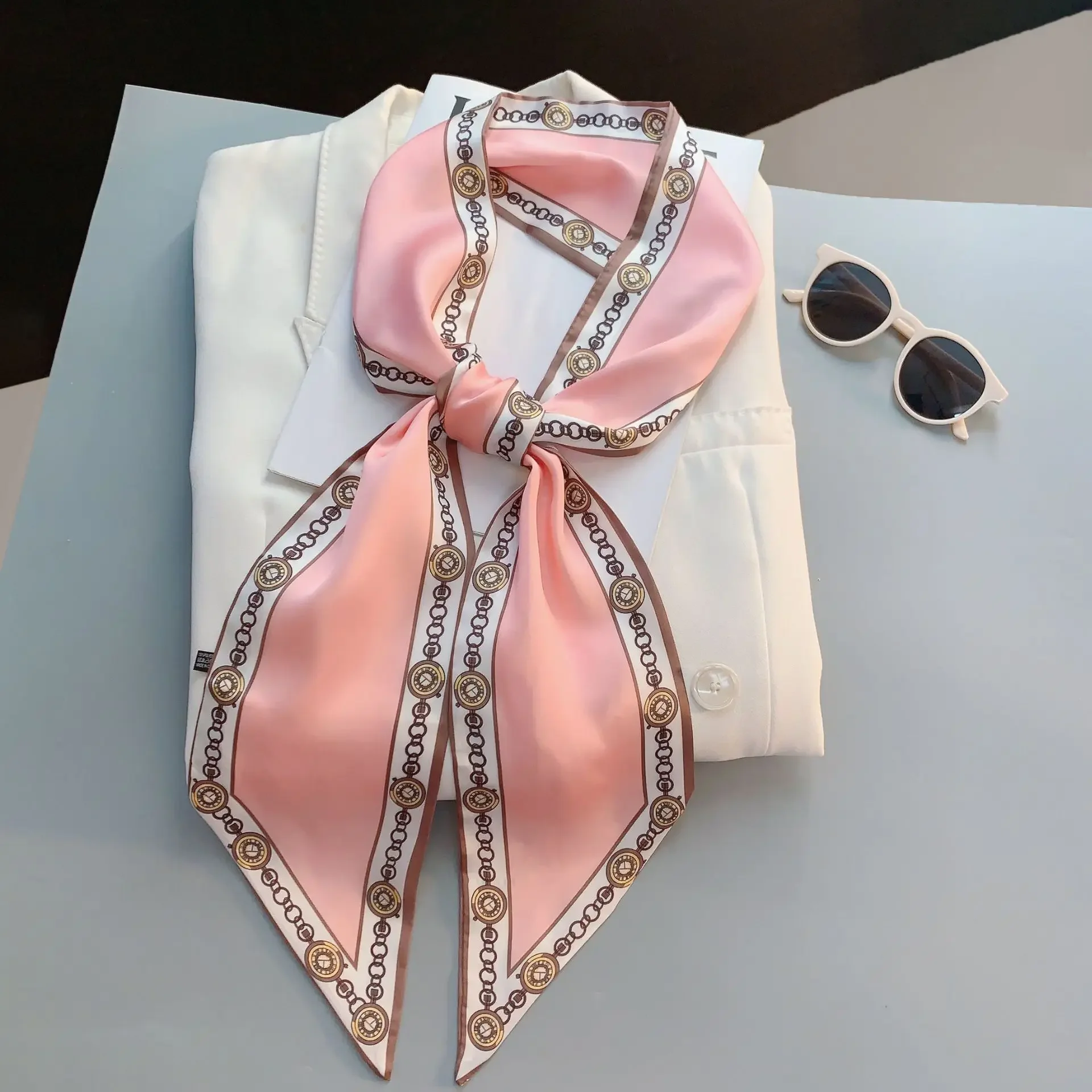 Wąski szalik z nadrukiem, w kr – Travel Accessories Luxury recenzja i cena