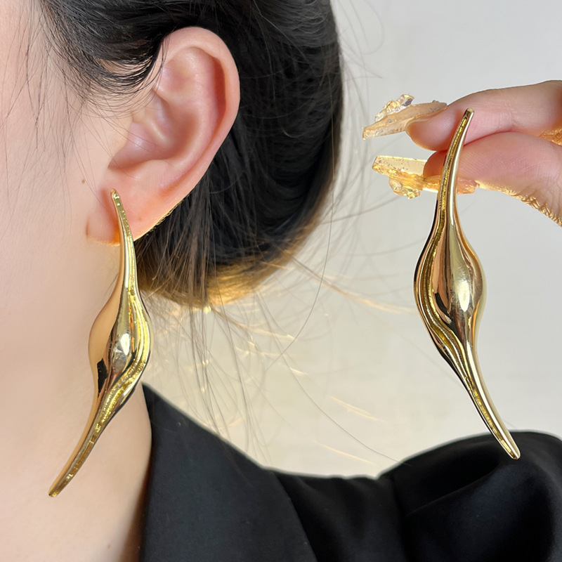 Minimalistyczne metalowe smukł – Travel Accessories For Europe recenzja i cena